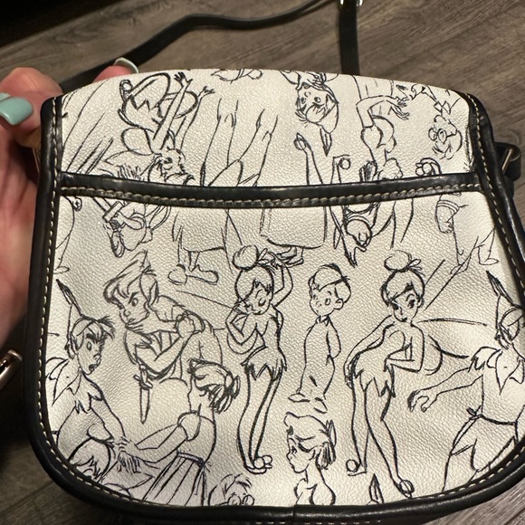 Peter Pan Disney Dooney and Bourke - Picture 4 of 7